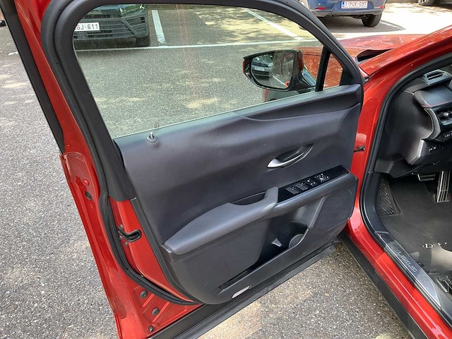 2019 lexus ux250h personenauto - afbeelding 5 van  24