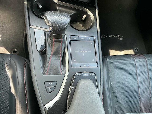 2019 lexus ux250h personenauto - afbeelding 9 van  24