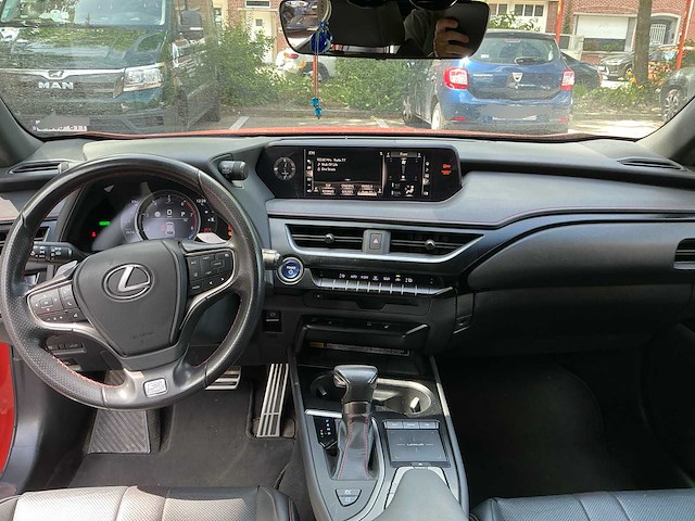2019 lexus ux250h personenauto - afbeelding 10 van  24