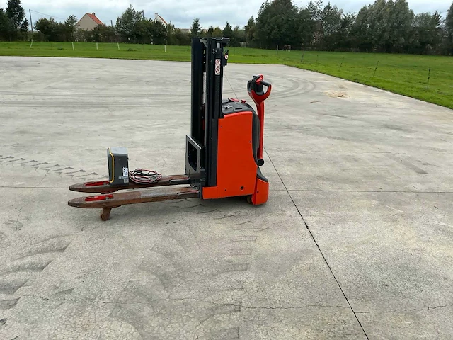2019 linde d08 stapelaar met lader - afbeelding 9 van  44