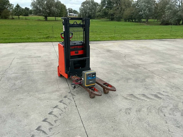 2019 linde d08 stapelaar met lader - afbeelding 15 van  44