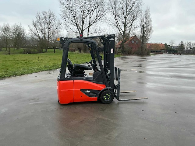 2019 linde e15-02 vorkheftruck met 2024 accu - afbeelding 16 van  36