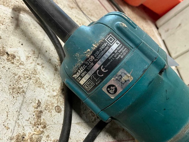 2019 makita 3709 kantenfreesmachine - afbeelding 1 van  1