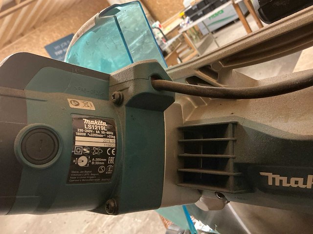 2019 makita ls1219l radiaalafkortzaagmachine - afbeelding 3 van  4