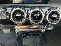2019 mercedes-benz a 180 d personenauto - afbeelding 9 van  23