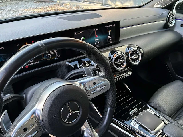 2019 mercedes-benz amg a 35 2.0 auto 2.0 benzine – 306 pk – automatisch – 2019 - afbeelding 16 van  60