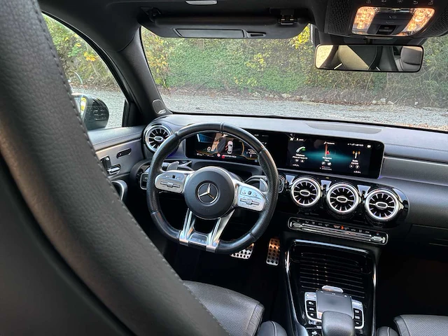 2019 mercedes-benz amg a 35 2.0 auto 2.0 benzine – 306 pk – automatisch – 2019 - afbeelding 22 van  60