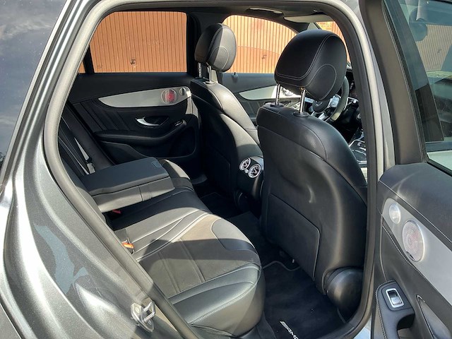2019 mercedes-benz amg glc 63 s 4matic+ personenauto - afbeelding 30 van  67