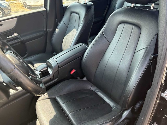 2019 mercedes-benz b 180 personenauto - afbeelding 8 van  36
