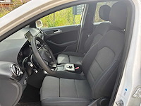 2019 mercedes-benz b-klasse 220d ambition auto - afbeelding 11 van  65
