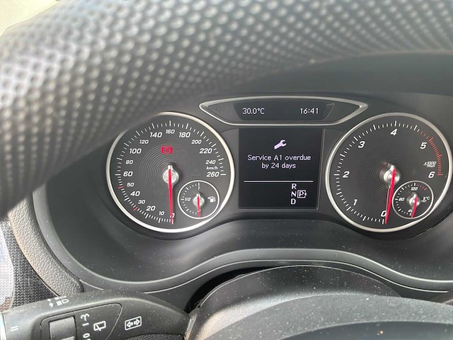 2019 mercedes-benz b-klasse 220d ambition auto - afbeelding 14 van  65