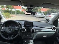 2019 mercedes-benz b-klasse 220d ambition auto - afbeelding 26 van  65