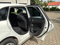 2019 mercedes-benz b-klasse 220d ambition auto - afbeelding 29 van  65