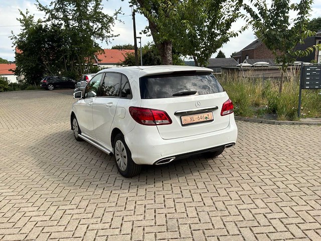 2019 mercedes-benz b-klasse 220d ambition auto - afbeelding 23 van  65