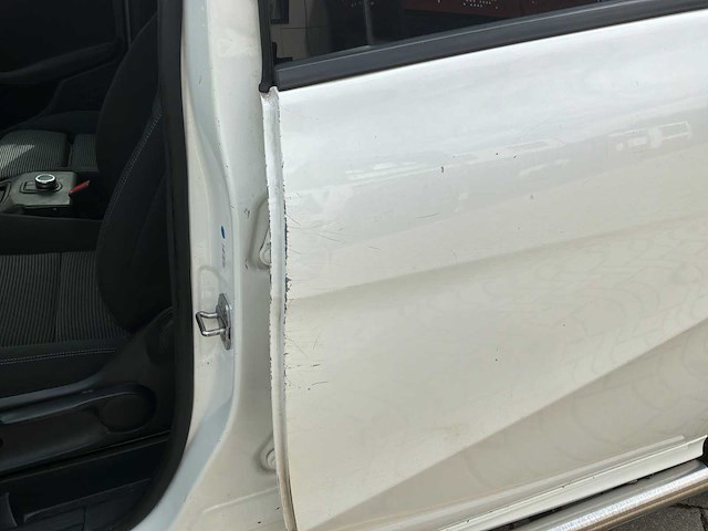2019 mercedes-benz b-klasse 220d ambition auto - afbeelding 43 van  65