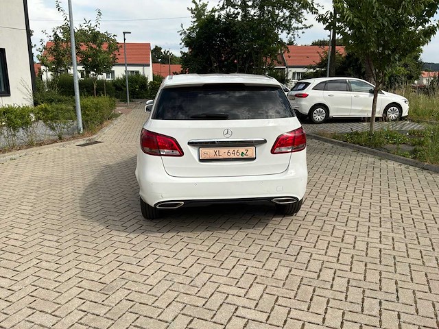 2019 mercedes-benz b-klasse 220d ambition auto - afbeelding 34 van  65