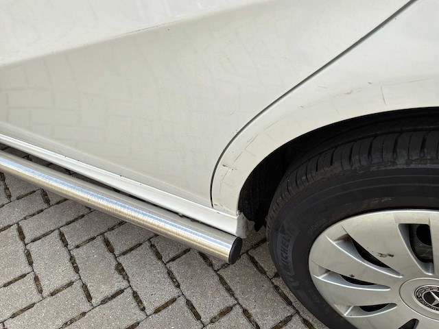 2019 mercedes-benz b-klasse 220d ambition auto - afbeelding 49 van  65