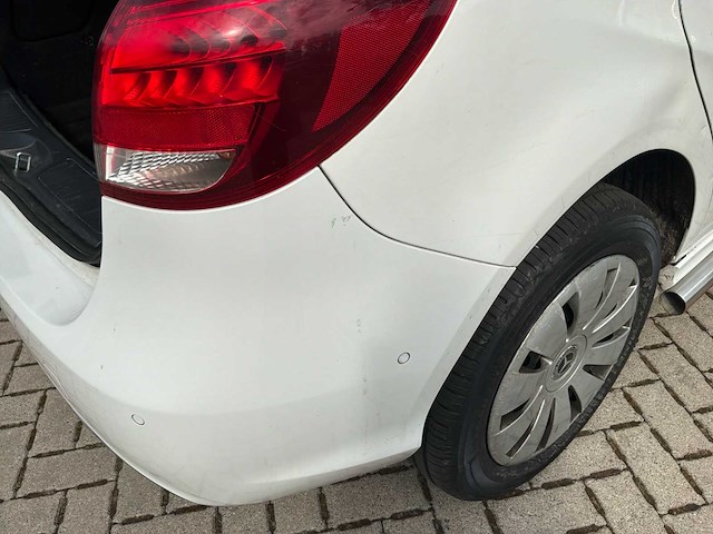 2019 mercedes-benz b-klasse 220d ambition auto - afbeelding 51 van  65