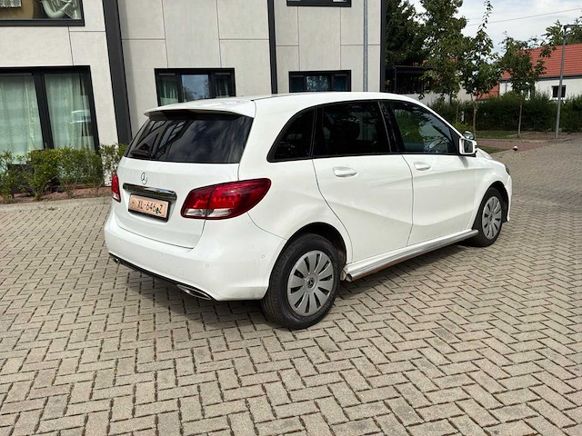 2019 mercedes-benz b-klasse 220d ambition auto - afbeelding 45 van  65