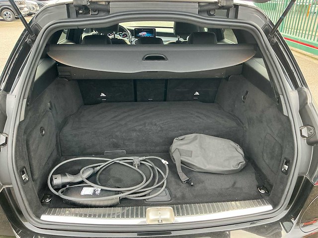 2019 mercedes-benz c300 de plug-in hybride amg line - afbeelding 33 van  60