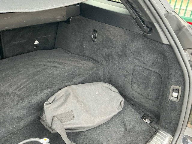 2019 mercedes-benz c300 de plug-in hybride amg line - afbeelding 37 van  60