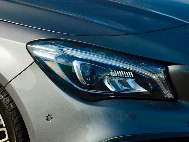 2019 mercedes-benz cla 180 schietremauto - afbeelding 8 van  37