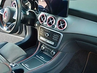 2019 mercedes-benz cla 180 schietremauto - afbeelding 21 van  37