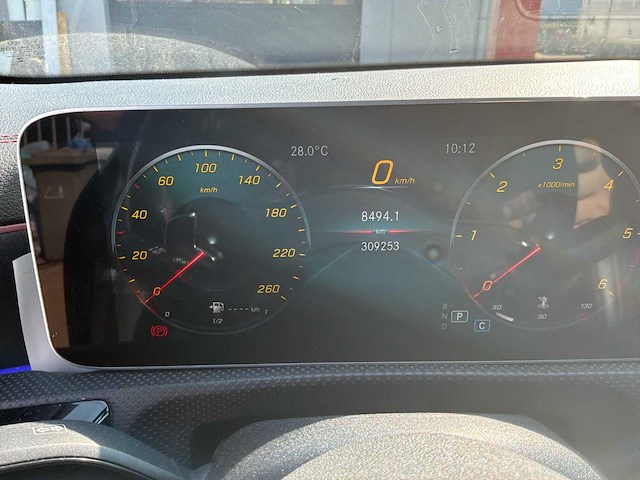 2019 mercedes-benz cla 180d personenauto - afbeelding 10 van  40