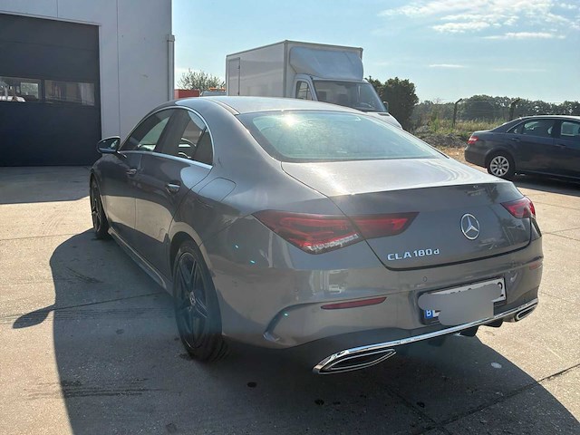 2019 mercedes-benz cla 180d personenauto - afbeelding 34 van  40