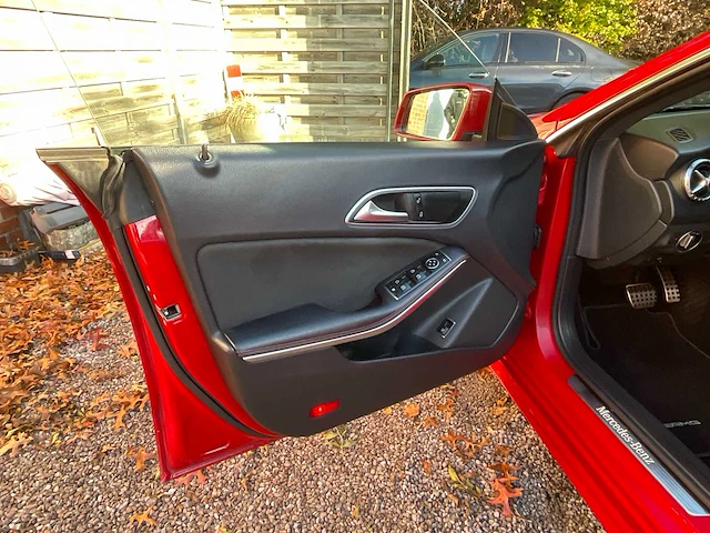 2019 mercedes-benz cla 200 amg limousine 4matic personenauto - afbeelding 3 van  26