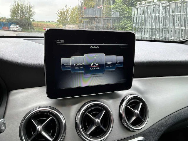 2019 mercedes-benz gla x156 gla 180 auto - afbeelding 10 van  39