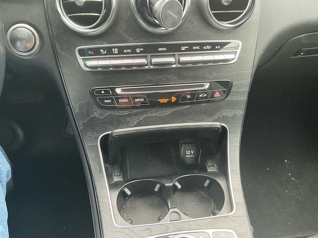 2019 mercedes-benz glc 220 personenauto - afbeelding 10 van  30