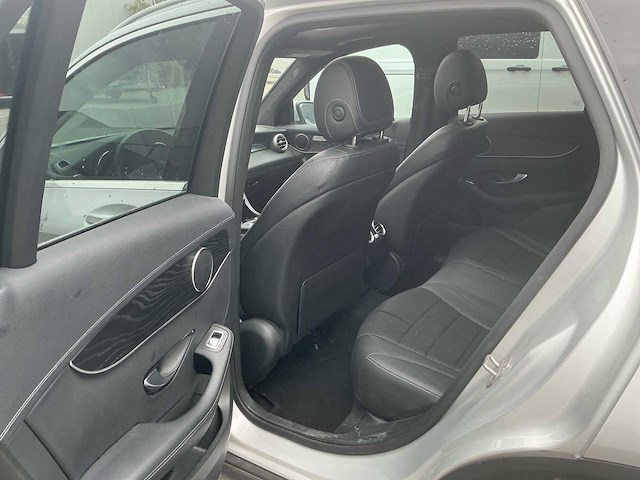 2019 mercedes-benz glc 220 personenauto - afbeelding 14 van  30