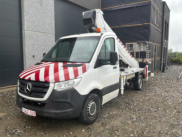 2019 mercedes-benz sprinter vrachtwagen met hoogtewerker - afbeelding 1 van  18