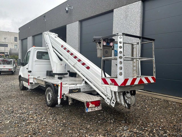 2019 mercedes-benz sprinter vrachtwagen met hoogtewerker - afbeelding 17 van  18
