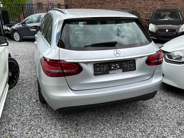 2019 mercedes c 180d auto - afbeelding 31 van  35