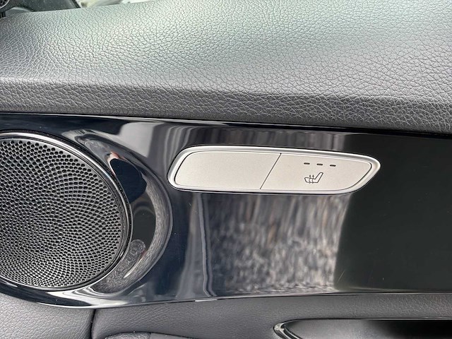 2019 mercedes c 180d auto - afbeelding 32 van  48