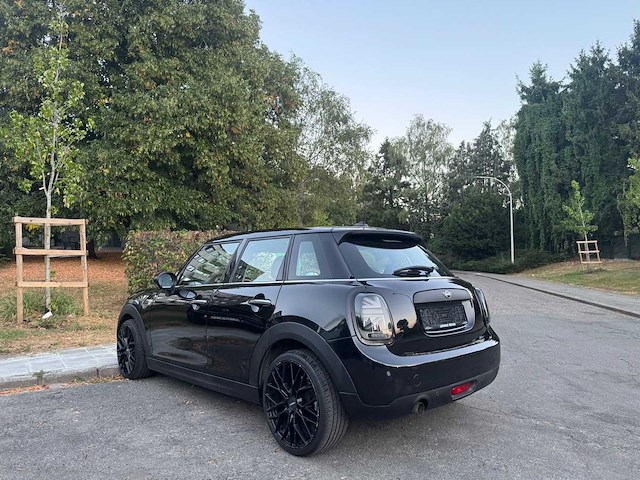 2019 mini one car 1,5 benzine 102 pk – 2019 – 92.764 km – handgeschakeld – belgische documenten - afbeelding 11 van  17