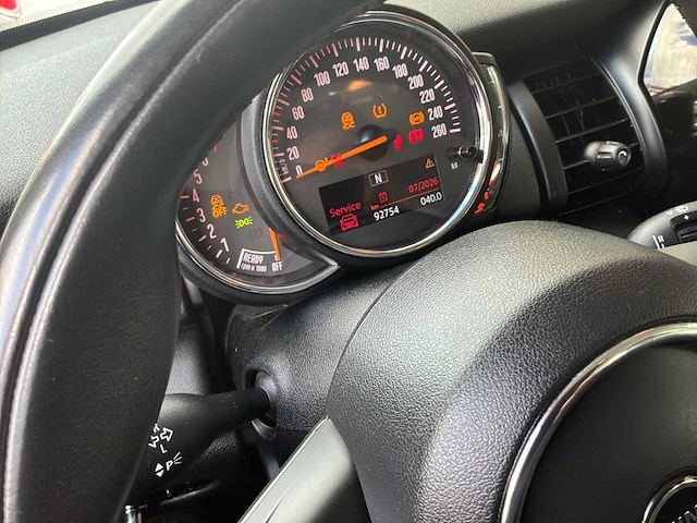 2019 mini one car 1,5 benzine 102 pk – 2019 – 92.764 km – handgeschakeld – belgische documenten - afbeelding 16 van  17