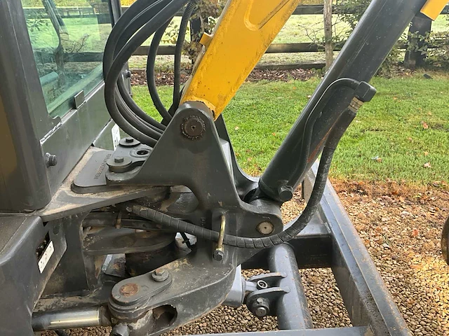 2019 new holland e26c rupsgraafmachine - afbeelding 19 van  59