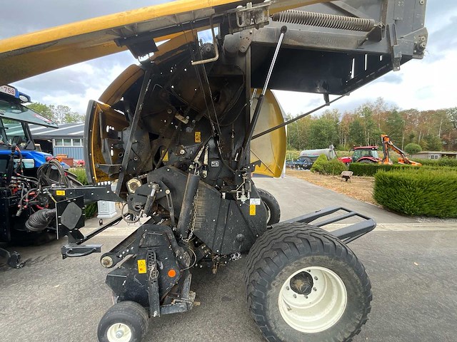 2019 new holland roll-belt 180 cropcutter ronde balenmaker - afbeelding 7 van  30