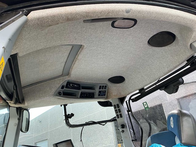 2019 new holland t7 315 ac vierwielaangedreven landbouwtractor - afbeelding 28 van  57