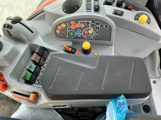 2019 new holland t7 315 ac vierwielaangedreven landbouwtractor - afbeelding 29 van  57