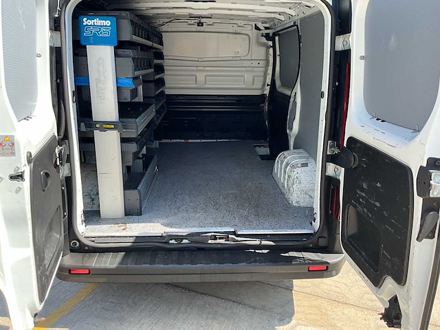 2019 nissan nv300 bedrijfswagen met sortimo-inrichting - afbeelding 14 van  47