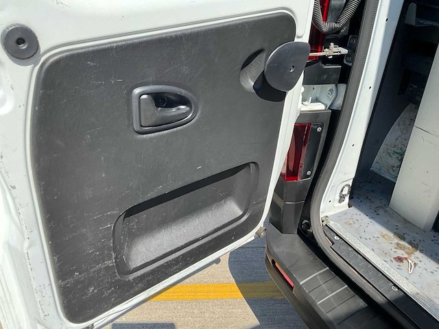 2019 nissan nv300 bedrijfswagen met sortimo-inrichting - afbeelding 15 van  47
