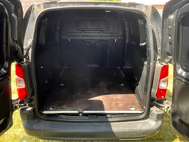 2019 opel combo - afbeelding 20 van  34