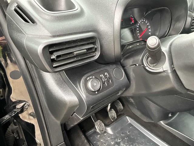 2019 opel combo - afbeelding 19 van  38