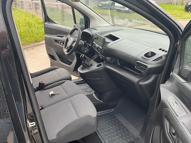 2019 opel combo - afbeelding 32 van  38