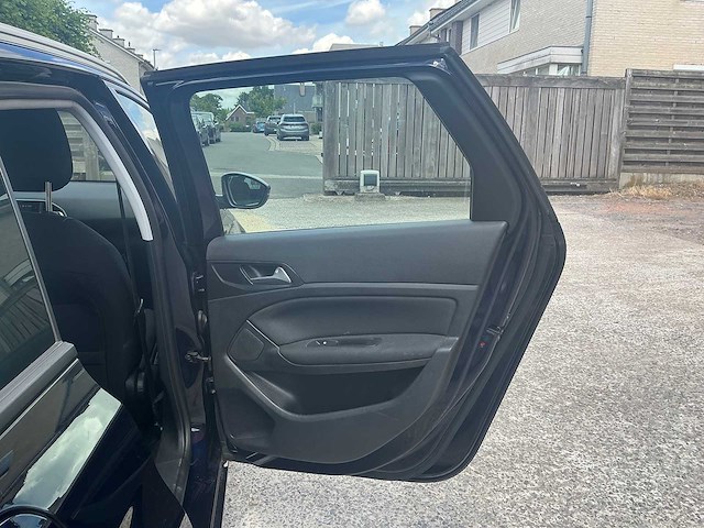 2019 peugeot 308 sw 1.2 puretech 110 benzine - afbeelding 19 van  38