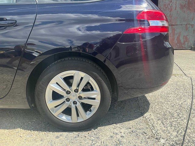 2019 peugeot 308 sw 1.2 puretech 110 benzine - afbeelding 22 van  38